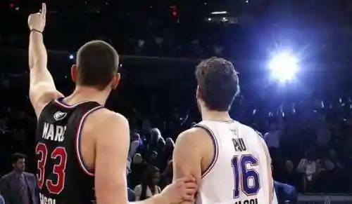 篮球兄弟搭配什么阵容好(NBA篮球大师最强阵容)