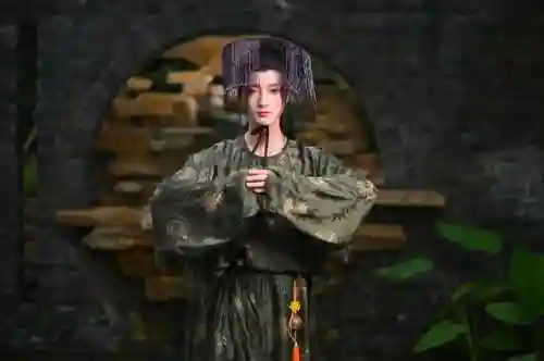 汉服朋友阵容怎么搭配图片(汉服怎么穿的)插图6