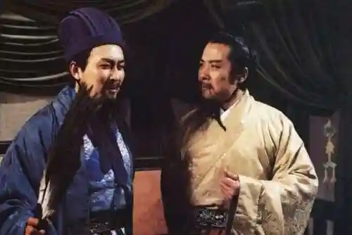 董卓和孙坚怎么搭配阵容(孙坚搭配阵容及战法)