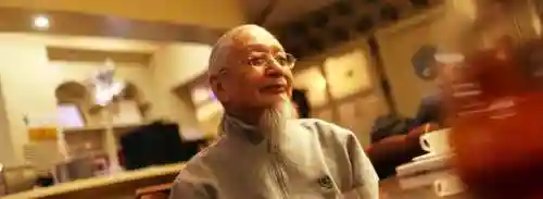 笑傲江湖主题曲琴箫合奏(笑傲江湖里面的琴箫合奏叫什么名字)