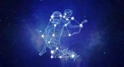 水瓶座首发阵容搭配(水瓶座最搭配的星座)