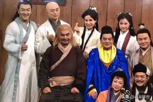 金庸小说最好看排名(金庸自己最满意的一部作品是)