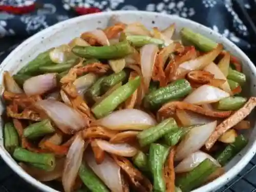 金茸鸡丝笋阵容搭配(鸡茸金丝笋和什么组队比较好)插图2