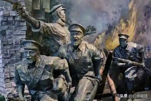 决斗场必胜阵容搭配图片(雷主平民最强阵容搭配)插图5