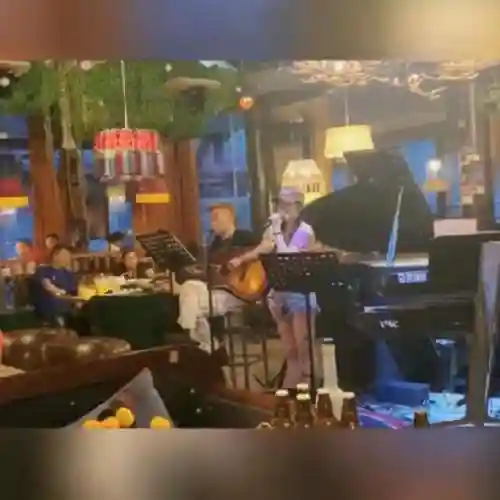 可以唱歌的软件(现在最火的k歌软件)