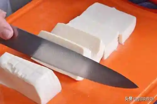 决斗场必胜阵容搭配图片(雷主平民最强阵容搭配)插图9