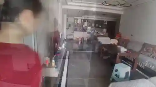 妈妈说只要爸爸不在家她就是我的(妈妈我想你高清MV是什么电影)
