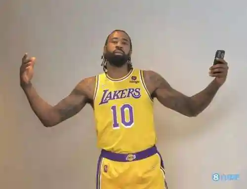 湖人经理模式阵容搭配(nba2kol2经理模式最强阵容)插图2