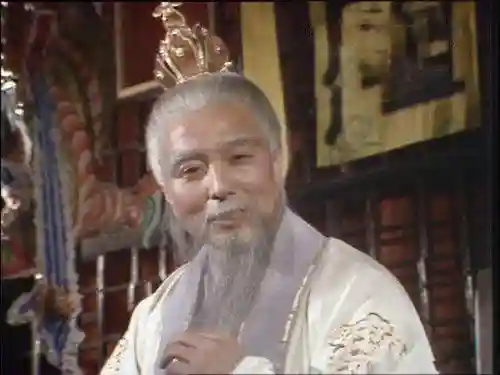 东皇太一跟三清谁厉害(东皇太一和鸿钧谁辈分大)插图3