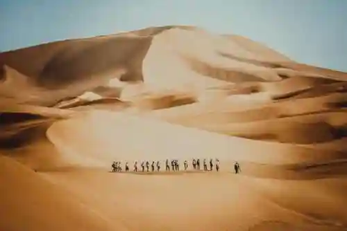 激励人上进的古诗词(寓意美好积极向上的古诗词)插图10