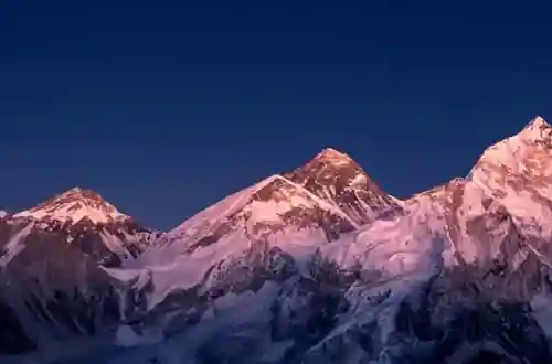世界上最高的山峰(世界十大高峰排名)插图3