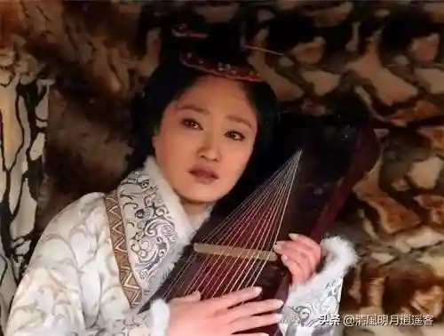 蔡文姬在匈奴万人骑(蔡文姬被匈奴抢走后做了什么)插图2