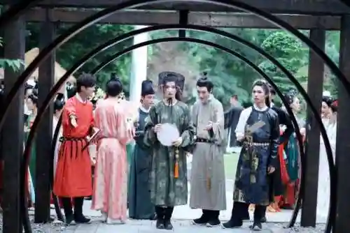 汉服朋友阵容怎么搭配图片(汉服怎么穿的)插图45