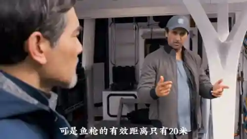 谁能一口吃掉巨齿鲨(巨齿鲨会救人吗)