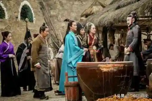 魏丑夫芈月同过房吗(三个男人哪个最爱芈月)插图5