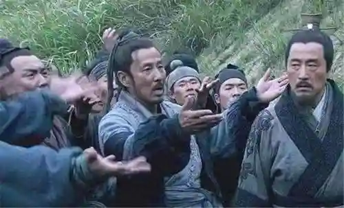 御驾亲征阵容搭配图(皇甫嵩阵容搭配)