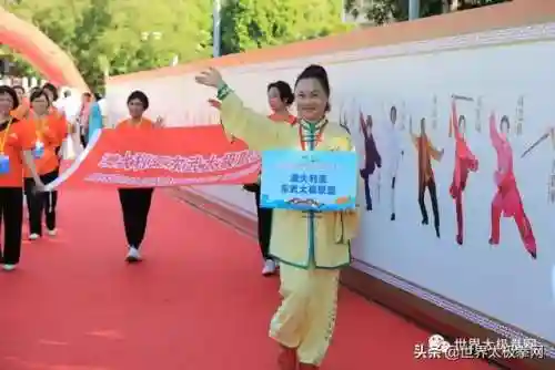 太极演员阵容搭配图片(云太极新款太极表演服装)插图65