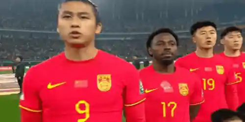 如何搭配阵容电竞战队(电竞经理最强阵容)