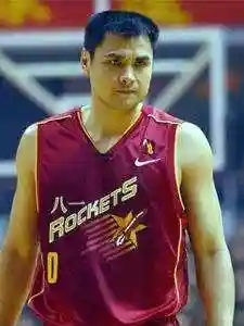 最强篮球比赛阵容搭配(nba现役最强阵容)插图3