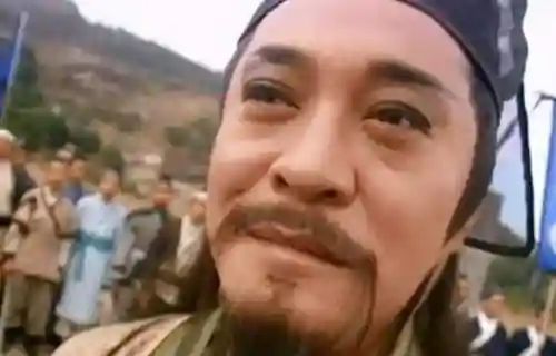 笑傲江湖令狐冲绿了岳不群(令狐冲把定静师太怀孕的原因)插图1