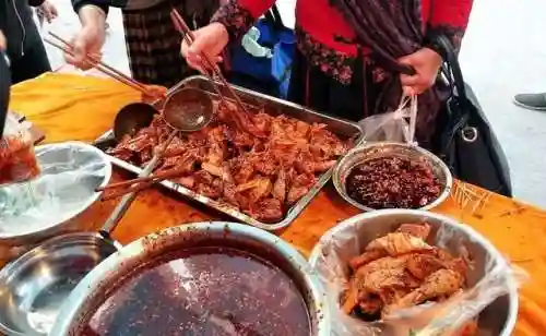 鬼城麻辣鸡阵容搭配推荐(丰都最出名的麻辣鸡是哪家)插图2