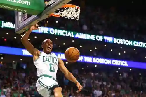 世纪最佳绝杀扣篮阵容搭配(nba最佳扣篮集锦)插图8 世纪最佳绝杀扣篮阵容搭配(nba最佳扣篮集锦)插图8