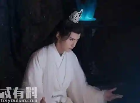 部落冲突的夫子阵容搭配(部落冲突八本最强阵型)