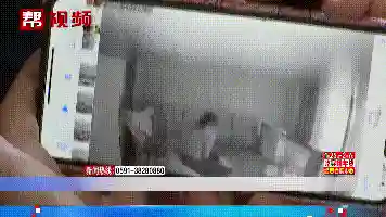 年轻夫妻把小孩哄睡后开监控(东北夫妻做事不避孩子)