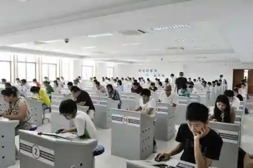最新驾考科目一题库(考驾宝典免费下载)