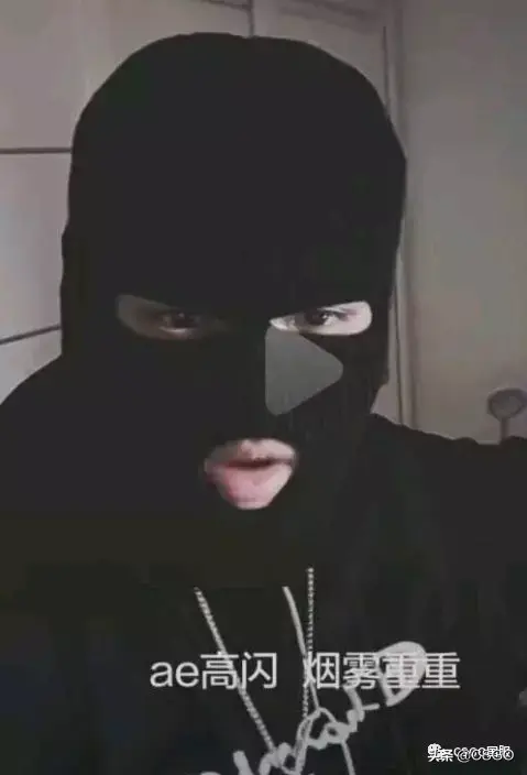 凤凰战士阵容搭配图片大全(斗罗大陆火凤凰阵容搭配)