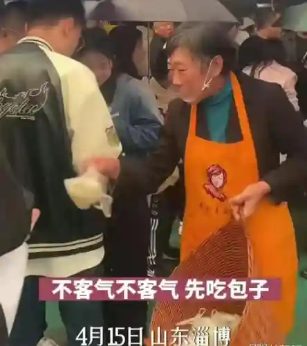 炉石月亮卫士阵容搭配(炉石传说战士最新卡组)插图4