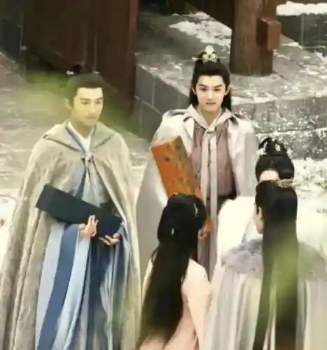 暗香最强搭配阵容图鉴大全(绯色梦境最强阵容推荐)插图11