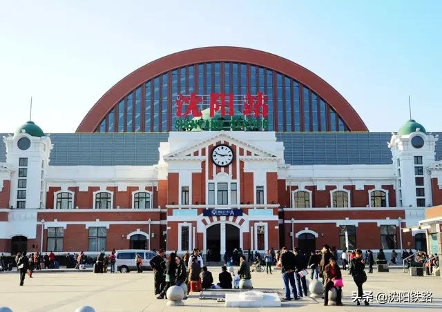 火车余票查询12306(身份证号一键查询车票)