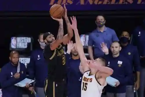 世纪最佳绝杀扣篮阵容搭配(nba最佳扣篮集锦)插图6 世纪最佳绝杀扣篮阵容搭配(nba最佳扣篮集锦)插图6