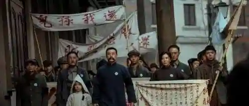 革命者强大阵容搭配(形容革命者精神的语句)插图11 革命者强大阵容搭配(形容革命者精神的语句)插图11