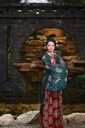汉服朋友阵容怎么搭配图片(汉服怎么穿的)插图29