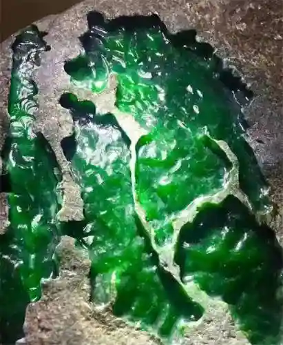 翡翠哪种料最好(翡翠都有什么料子)插图2