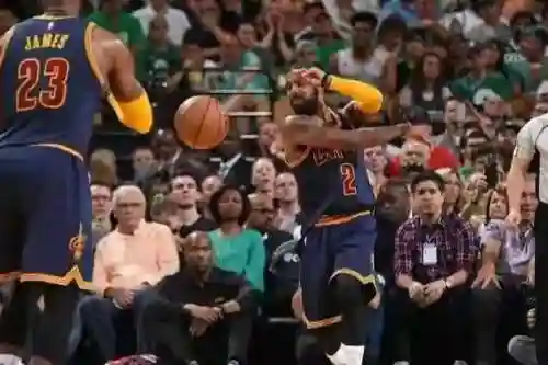 历史詹姆斯经理模式搭配阵容(nba2kol2经理模式最强阵容)