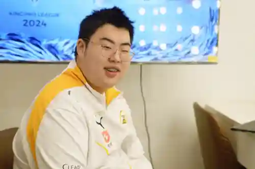狼队花式配合阵容搭配图片(适合五排的阵容)
