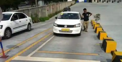 我倒车贼溜阵容搭配(小虾米闯江湖后期阵容)