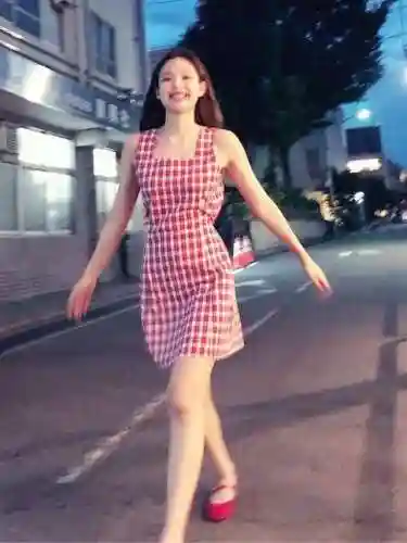 清纯阵容搭配推荐女生图片(清纯干净的女生穿搭)插图12