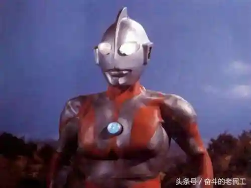 奥特曼动画片大全国语(奥特曼的中文版观看次数)