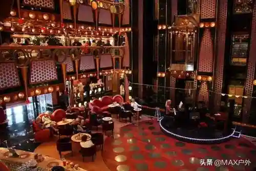 豪华游轮价格(买一艘游轮大概多少钱)插图17 豪华游轮价格(买一艘游轮大概多少钱)插图17