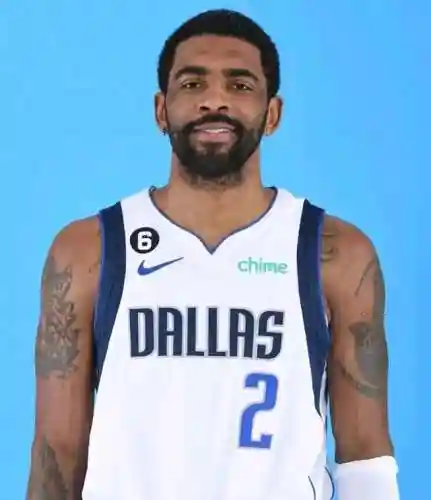 东77搭配的经理阵容(nba2kol2经理模式最强阵容)