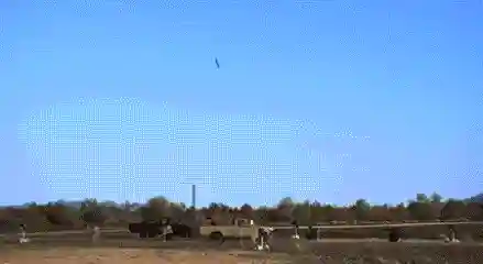 核弹散兵阵容怎么搭配(高达破坏者3核弹流搭配)插图2