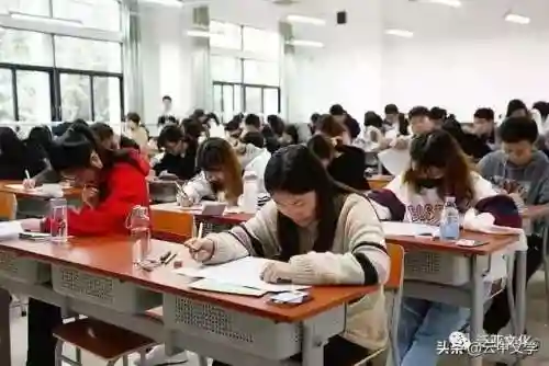 王者荣耀父母阵容怎么搭配(王者荣耀最厉害的阵容)插图2