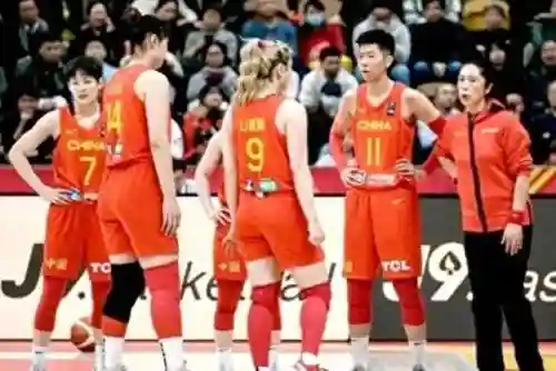 最佳阵容终极教练搭配(最佳阵容3133教练组合)