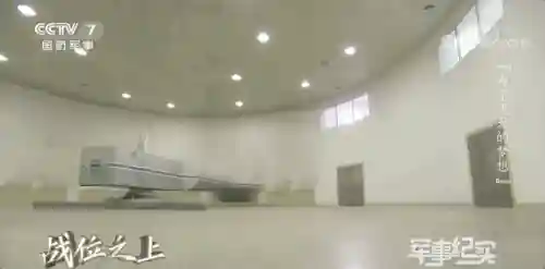 宇航员训练旋转离心机(离心机训练视频)插图2