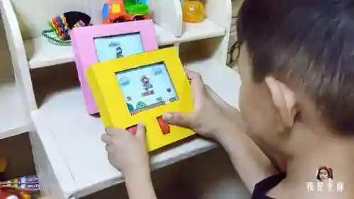 超级马里奥游戏机(老版本超级玛丽手机版)插图1 超级马里奥游戏机(老版本超级玛丽手机版)插图1