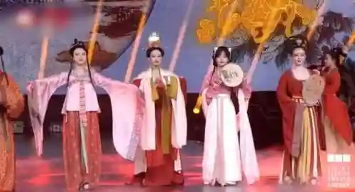 汉服主播阵容搭配图(虎牙断水流皇后阵容)插图2